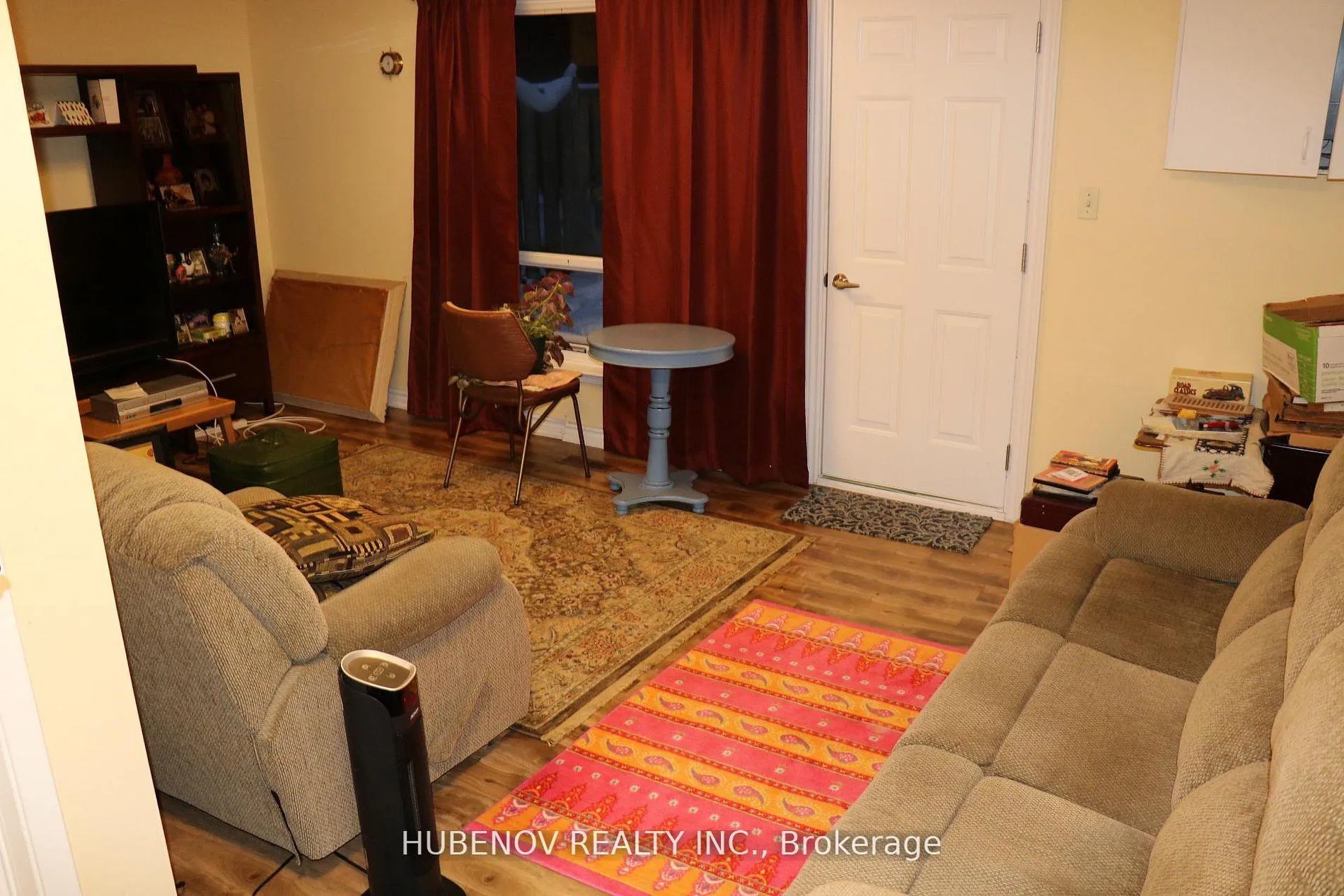 Photo 8 of 49 Stately Way, Markham, Royal Orchard — HOMEH
