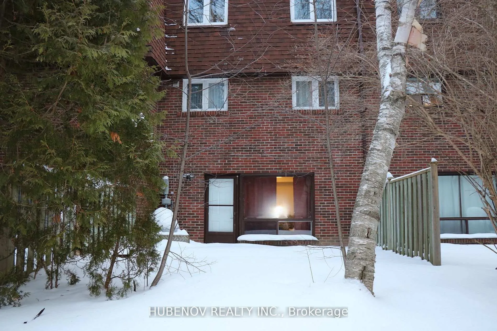 Photo 20 of 49 Stately Way, Markham, Royal Orchard — HOMEH