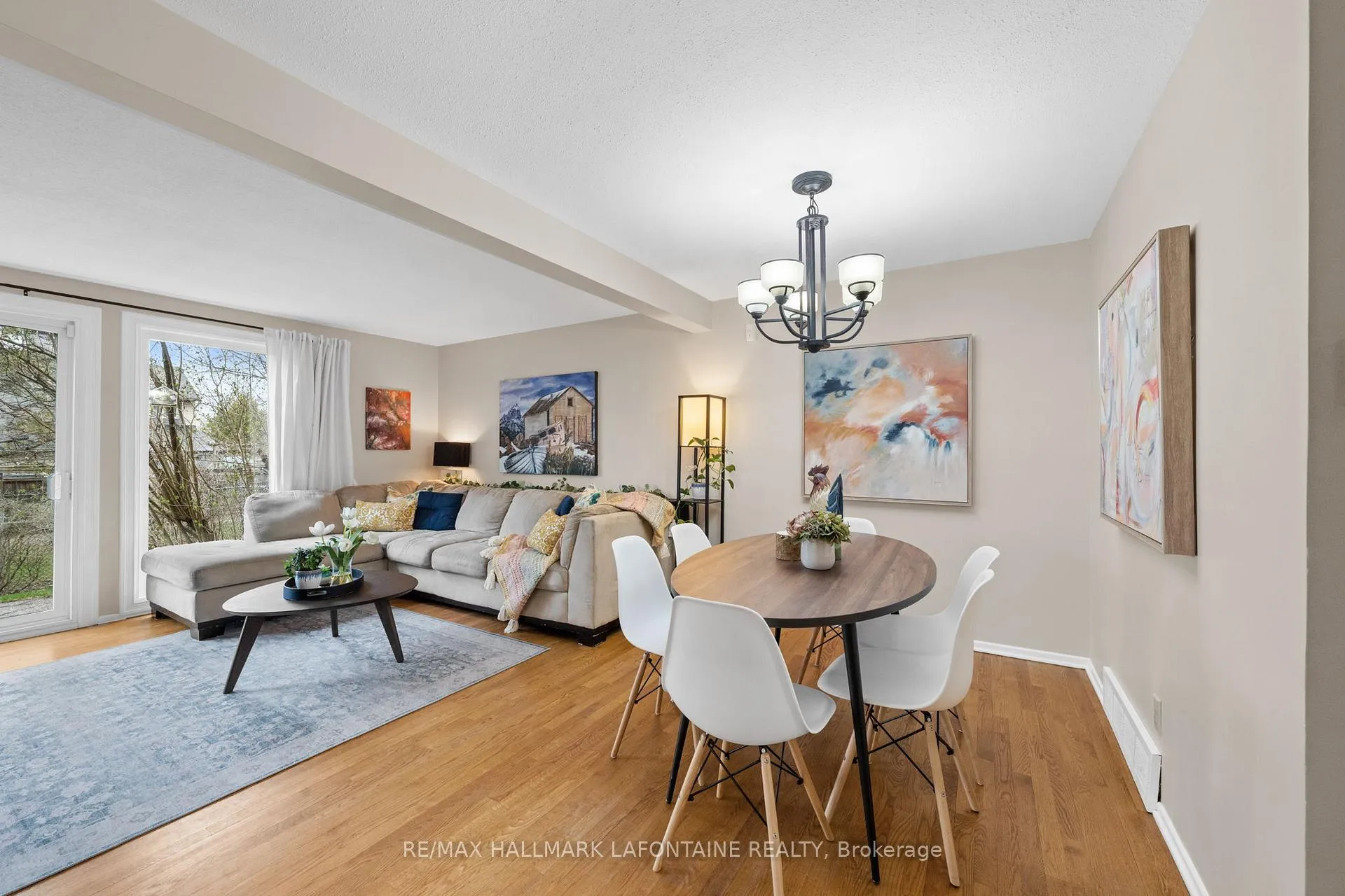 Photo 8 of 7911 Jeanne D'arc Boulevard N, Ottawa, Orleans Wood — HOMEH