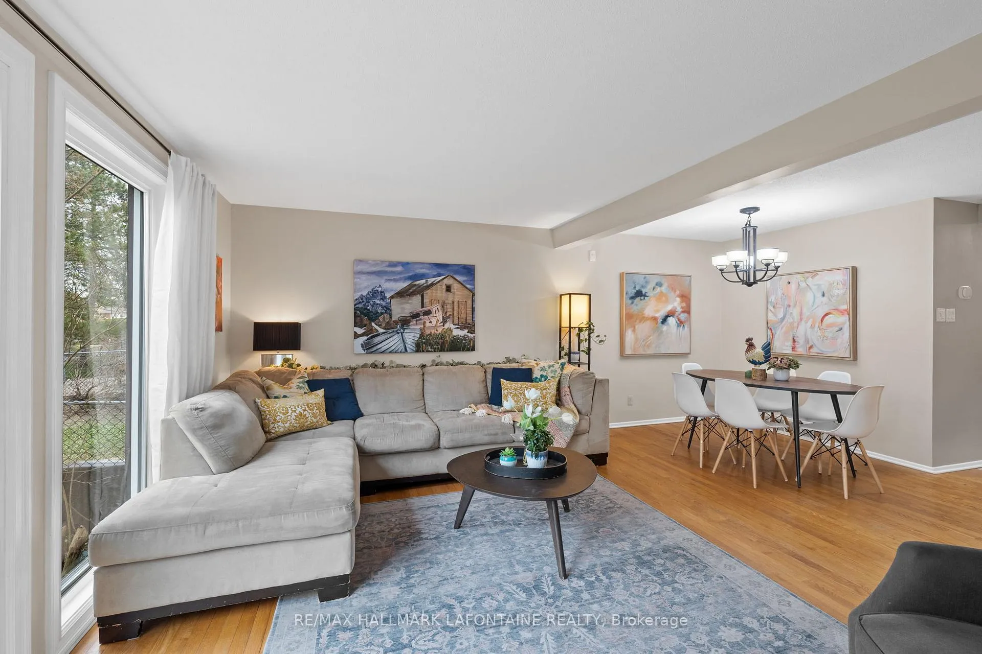 Photo 11 of 7911 Jeanne D'arc Boulevard N, Ottawa, Orleans Wood — HOMEH