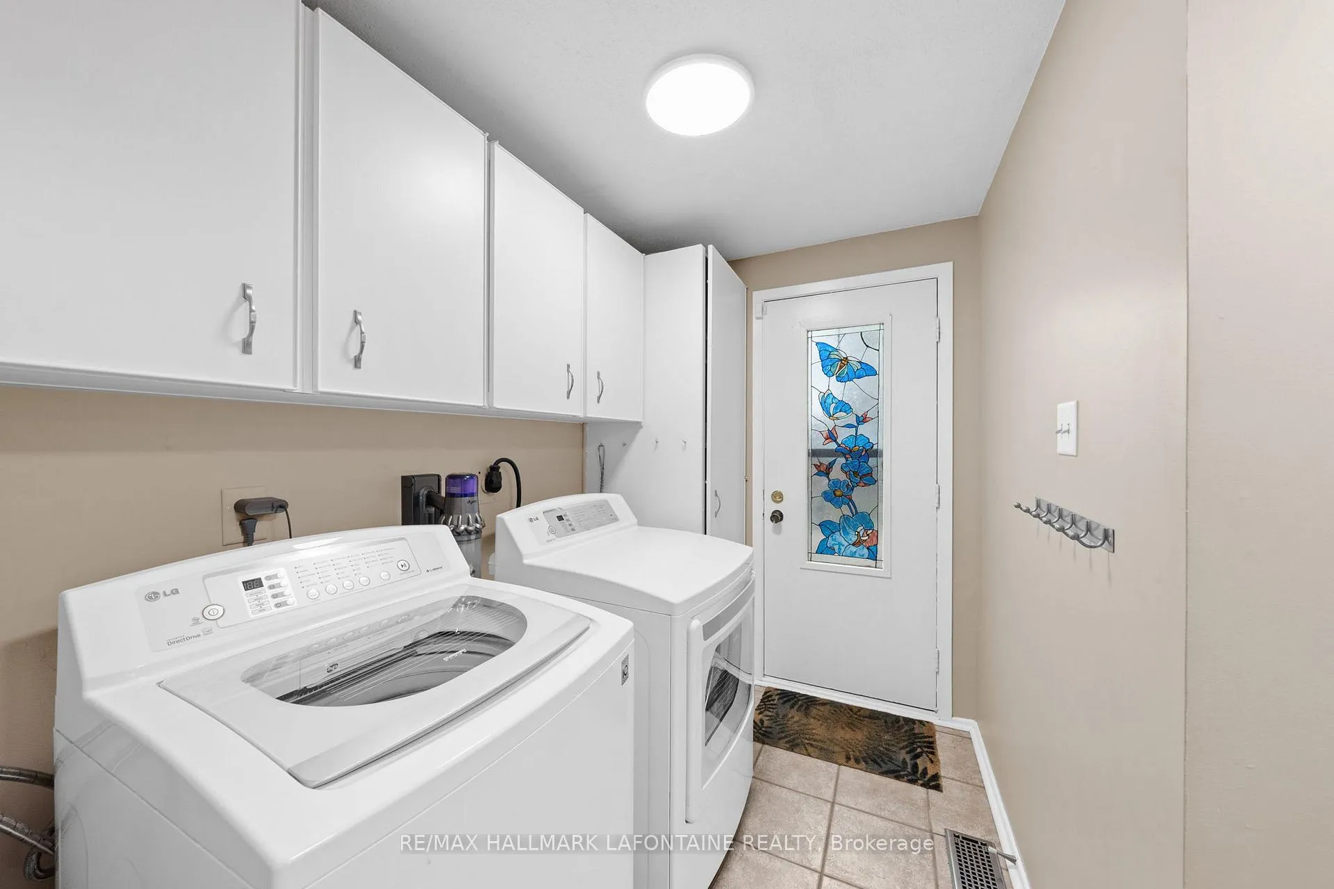 Photo 14 of 7911 Jeanne D'arc Boulevard N, Ottawa, Orleans Wood — HOMEH