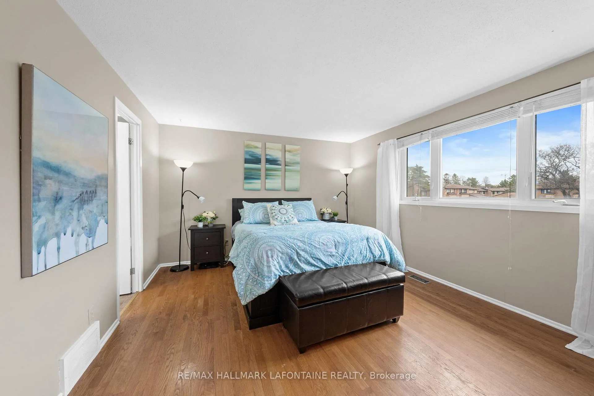 Photo 16 of 7911 Jeanne D'arc Boulevard N, Ottawa, Orleans Wood — HOMEH