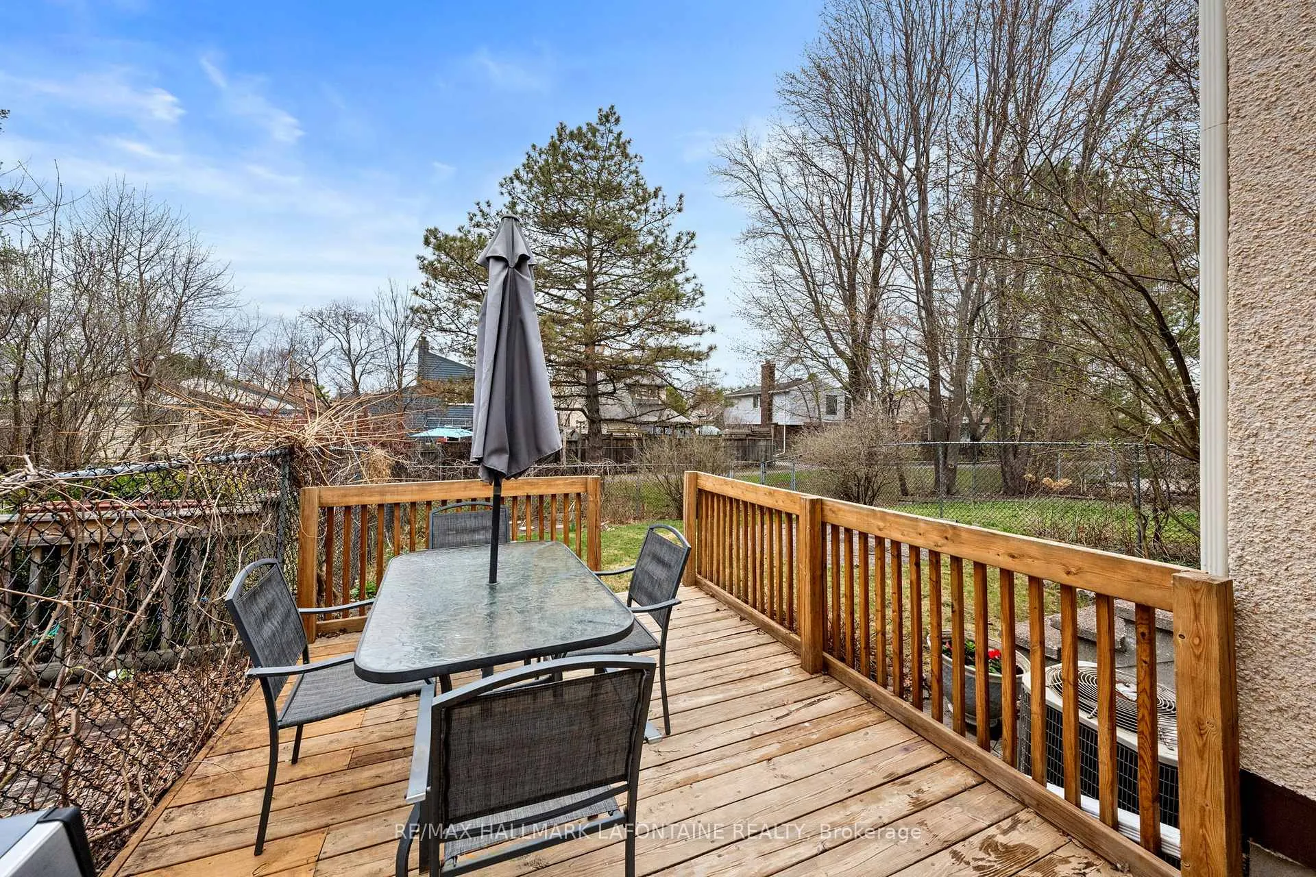 Photo 30 of 7911 Jeanne D'arc Boulevard N, Ottawa, Orleans Wood — HOMEH