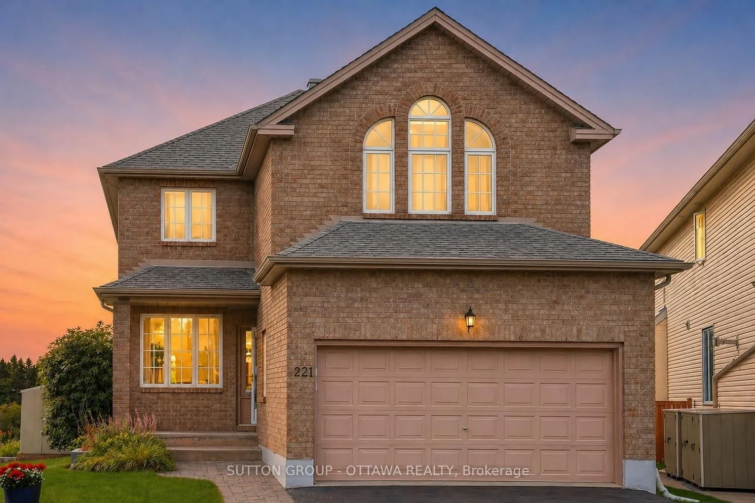 Photo 1 of 22 Dunnet Court, Ottawa, Kanata - Glencairn/Hazeldean — HOMEH