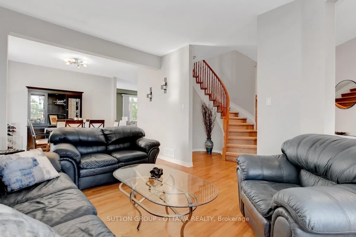 Photo 9 of 22 Dunnet Court, Ottawa, Kanata - Glencairn/Hazeldean — HOMEH