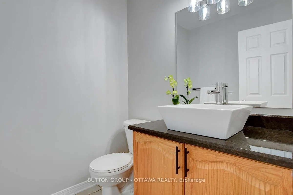 Photo 20 of 22 Dunnet Court, Ottawa, Kanata - Glencairn/Hazeldean — HOMEH