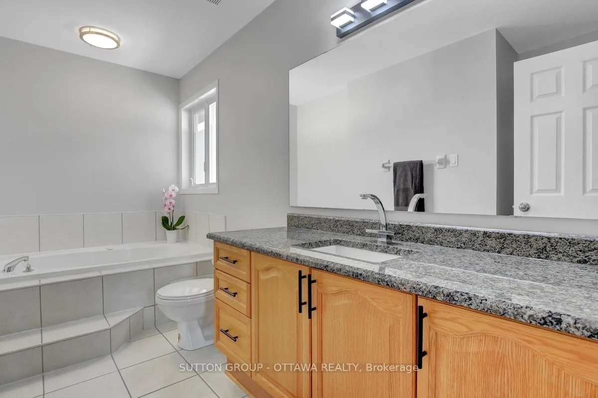 Photo 22 of 22 Dunnet Court, Ottawa, Kanata - Glencairn/Hazeldean — HOMEH