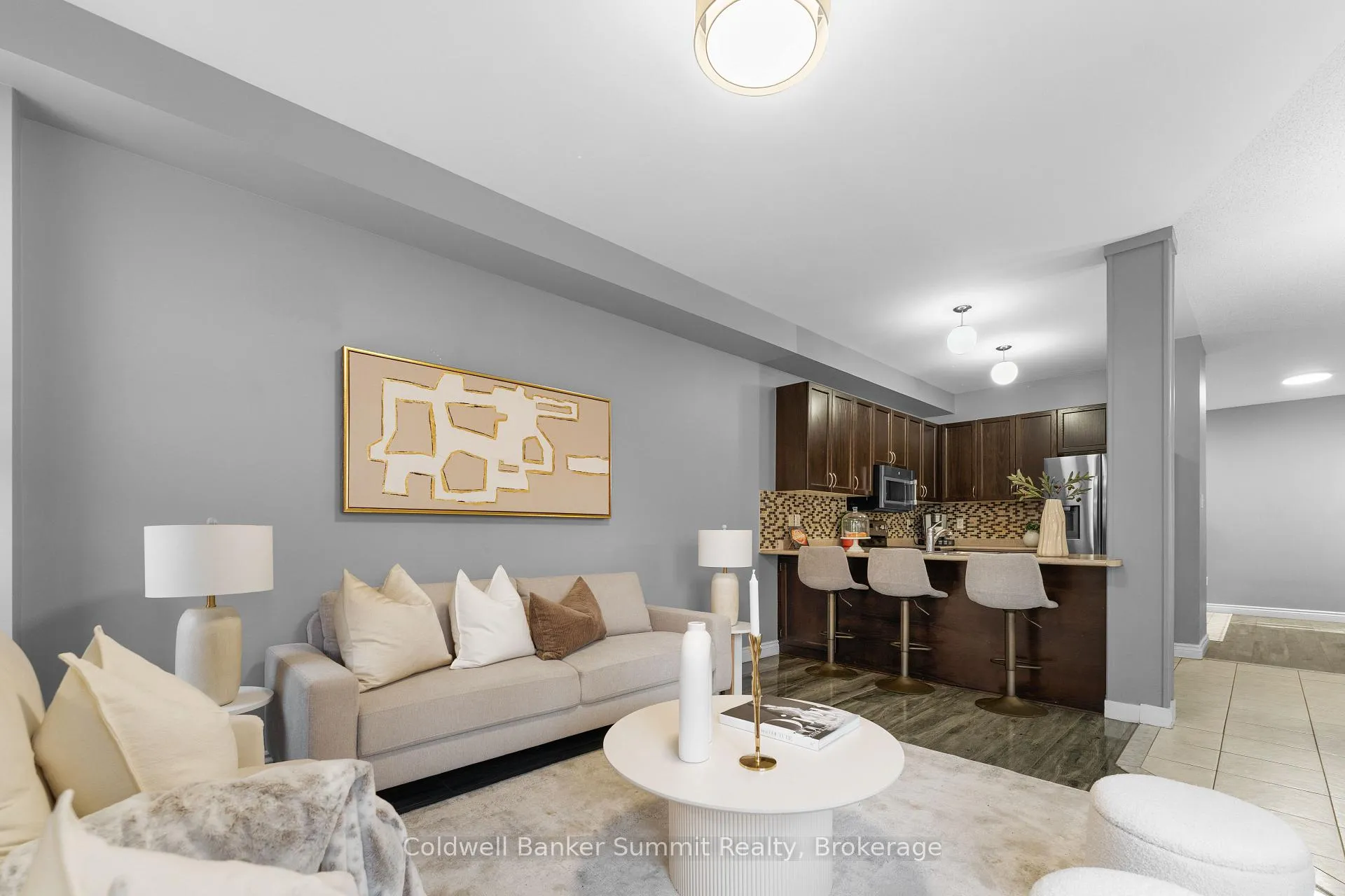 Photo 8 of 150 Laramie Crescent, Vaughan, Patterson — HOMEH