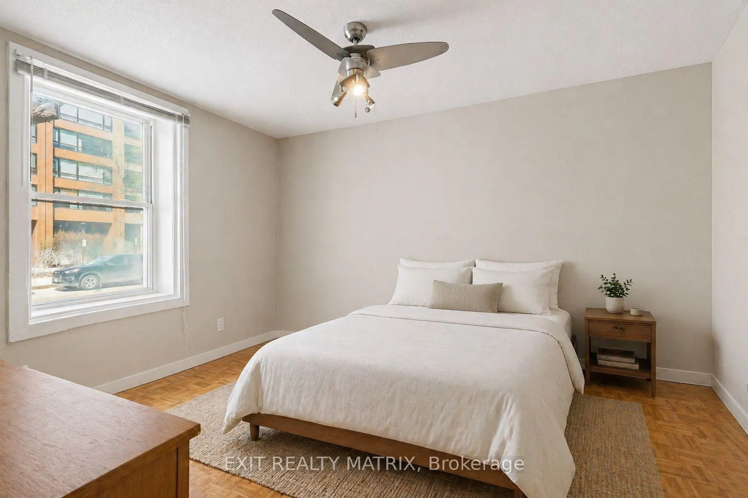 Photo 3 of 70 Bolton Street, Ottawa, Lower Town/Byward Market — HOMEH