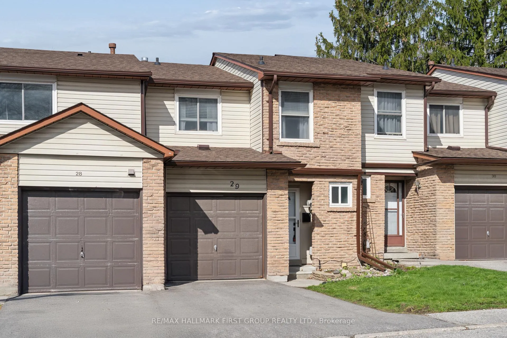 Photo 1 of Unit 29, 1330 Trowbridge Drive, Oshawa, Centennial — HOMEH