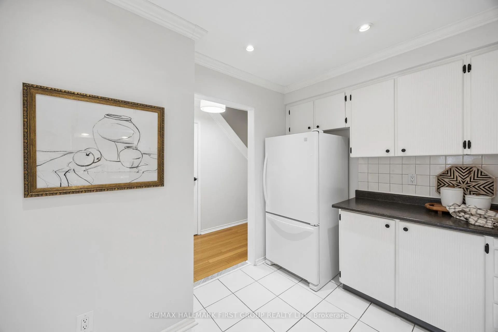 Photo 8 of Unit 29, 1330 Trowbridge Drive, Oshawa, Centennial — HOMEH