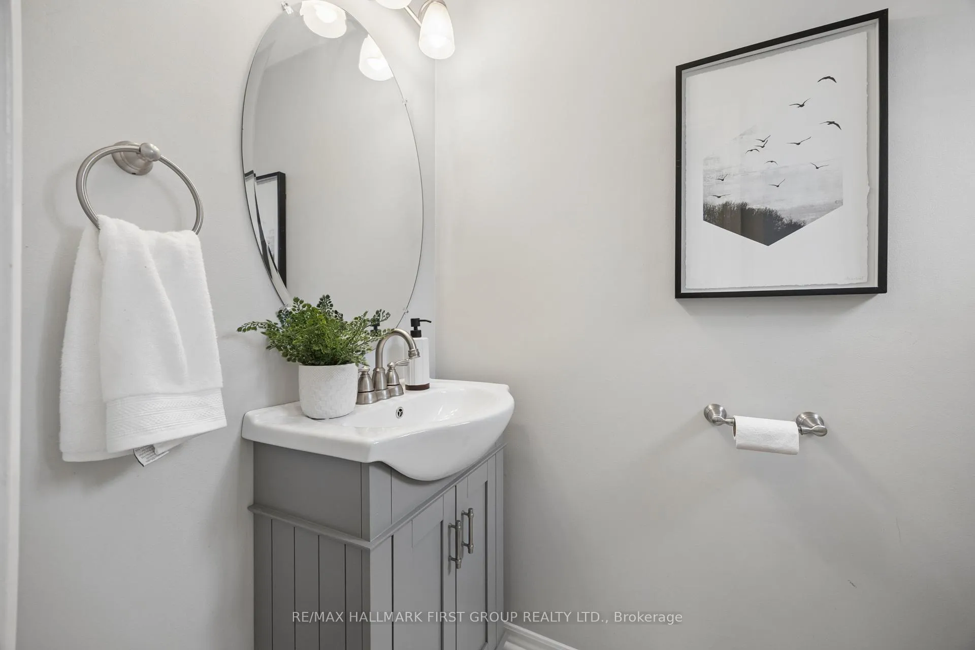 Photo 19 of Unit 29, 1330 Trowbridge Drive, Oshawa, Centennial — HOMEH