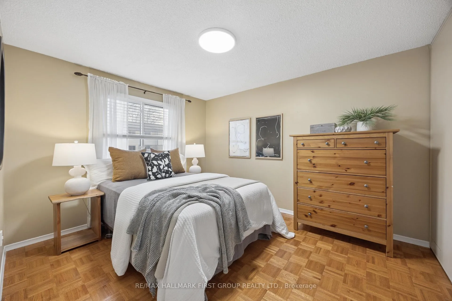 Photo 24 of Unit 29, 1330 Trowbridge Drive, Oshawa, Centennial — HOMEH