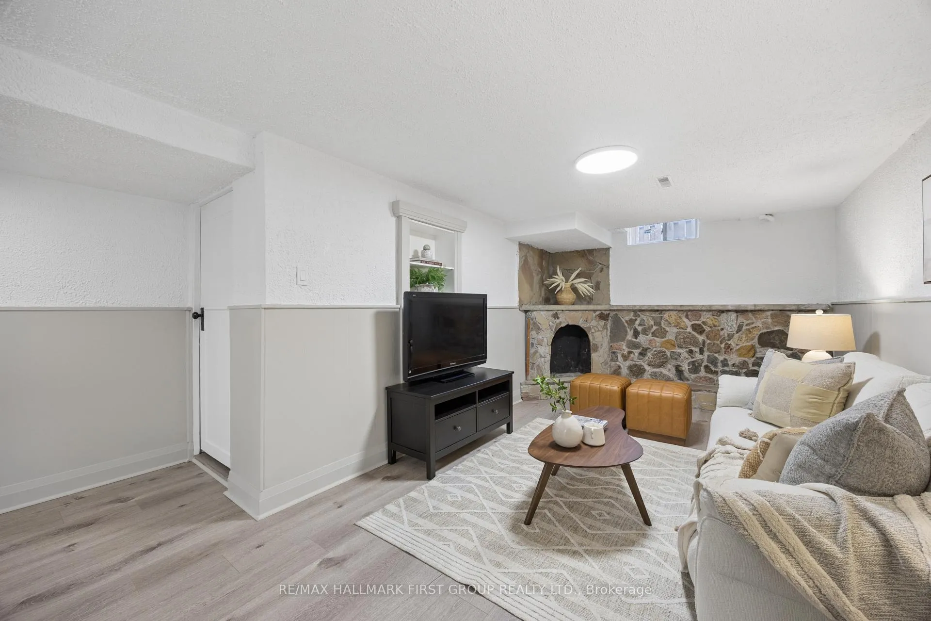 Photo 33 of Unit 29, 1330 Trowbridge Drive, Oshawa, Centennial — HOMEH