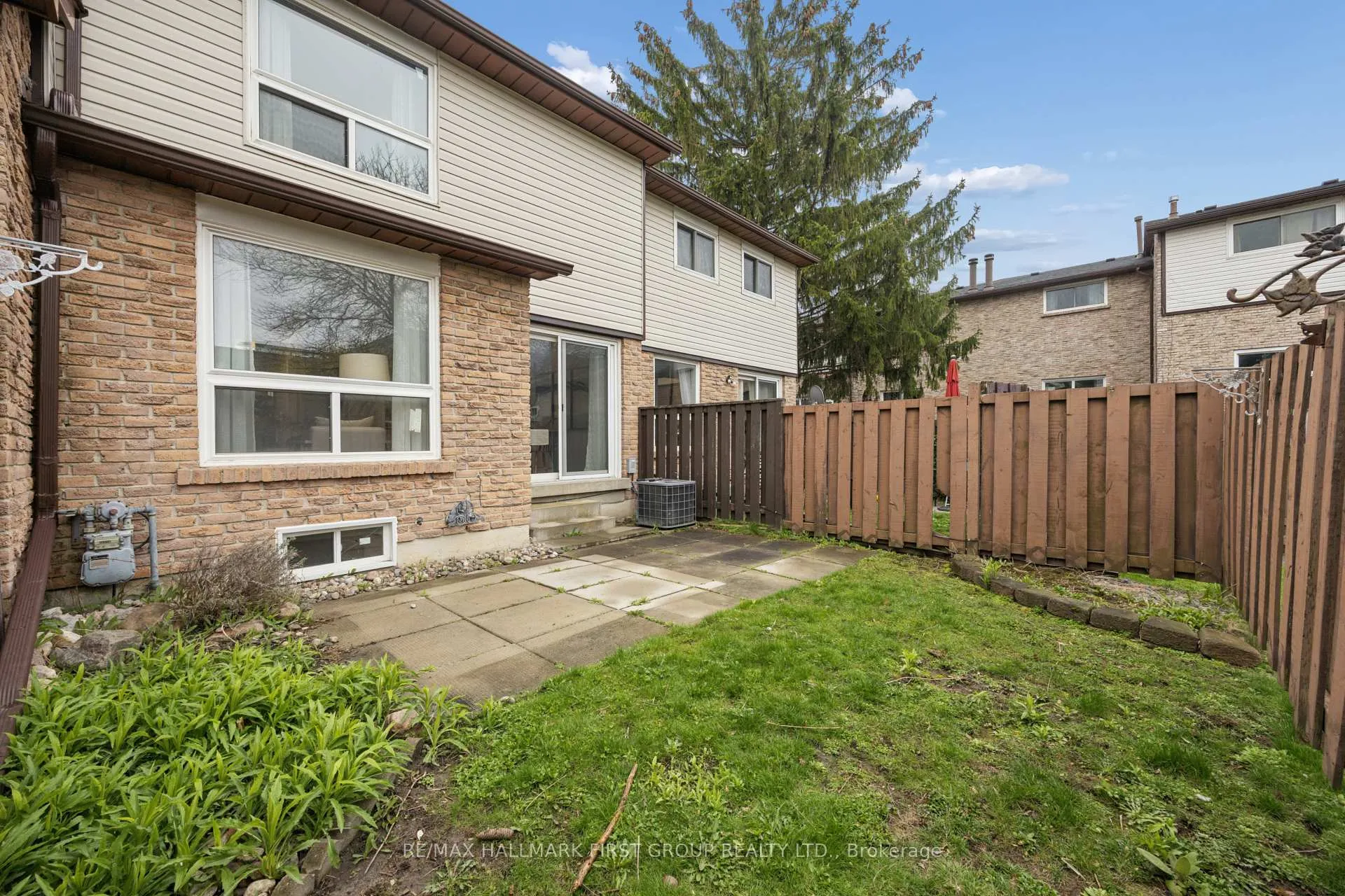 Photo 43 of Unit 29, 1330 Trowbridge Drive, Oshawa, Centennial — HOMEH