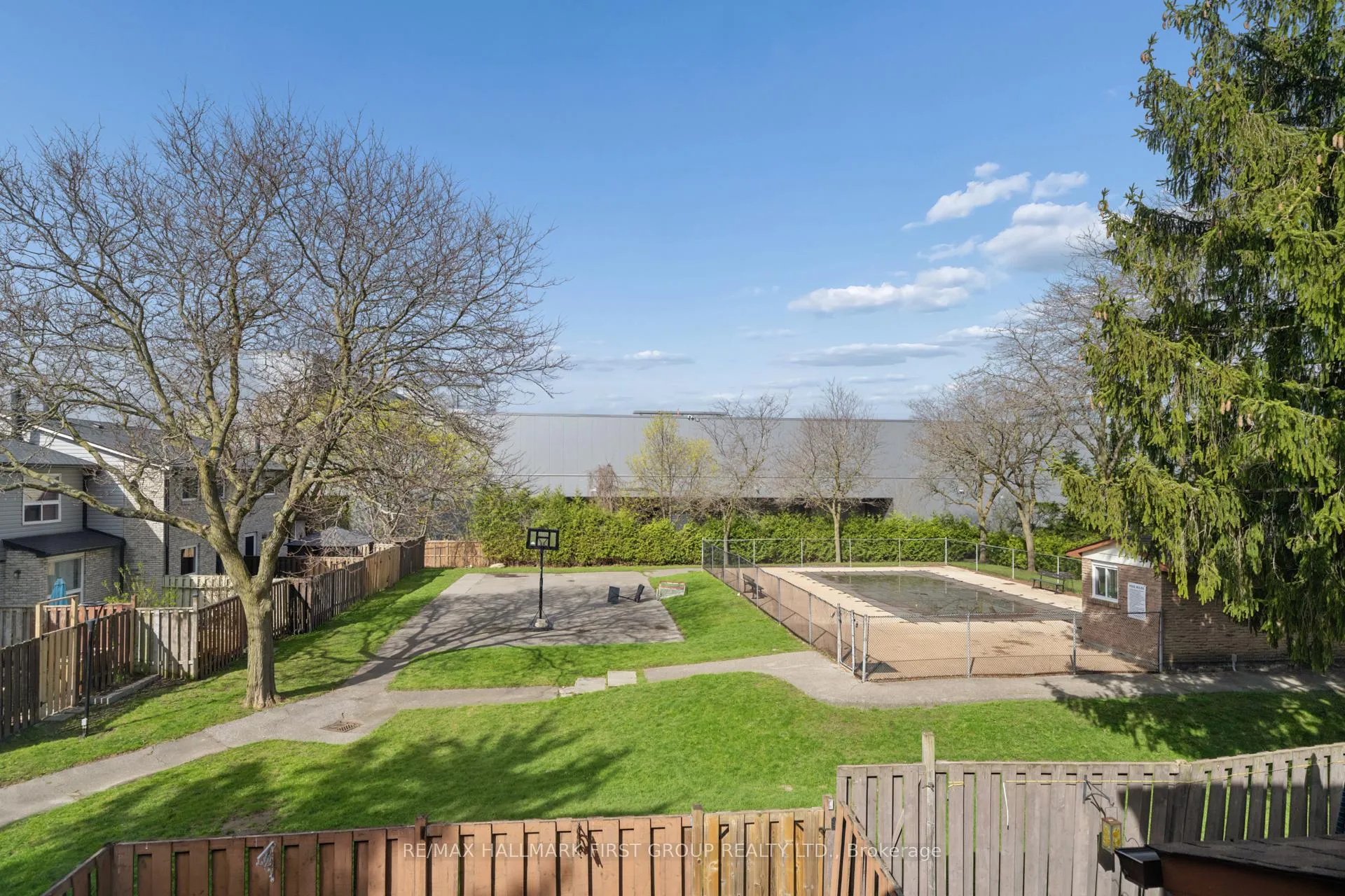 Photo 45 of Unit 29, 1330 Trowbridge Drive, Oshawa, Centennial — HOMEH