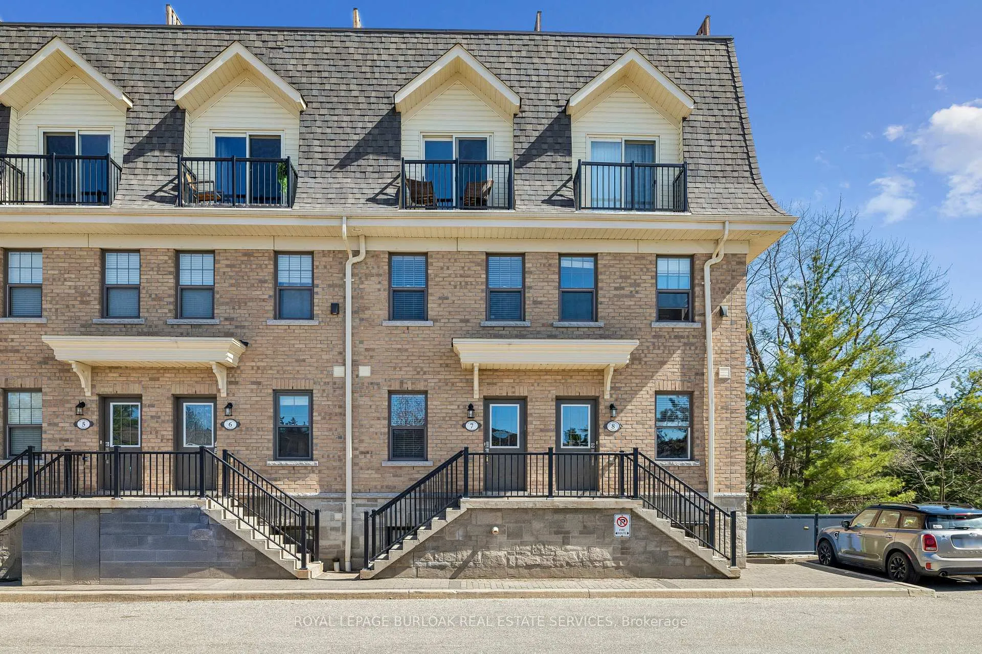 Photo 1 of Unit 7, 807 Gordon Street, Guelph, Kortright West — HOMEH