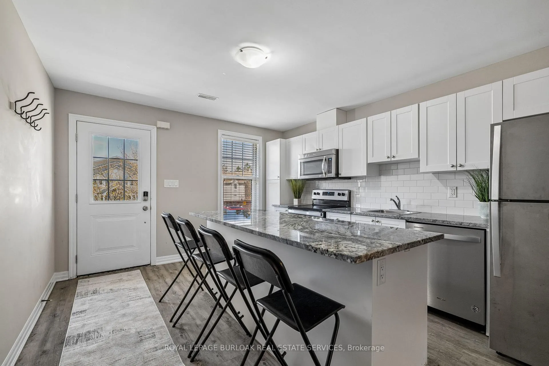 Photo 4 of Unit 7, 807 Gordon Street, Guelph, Kortright West — HOMEH