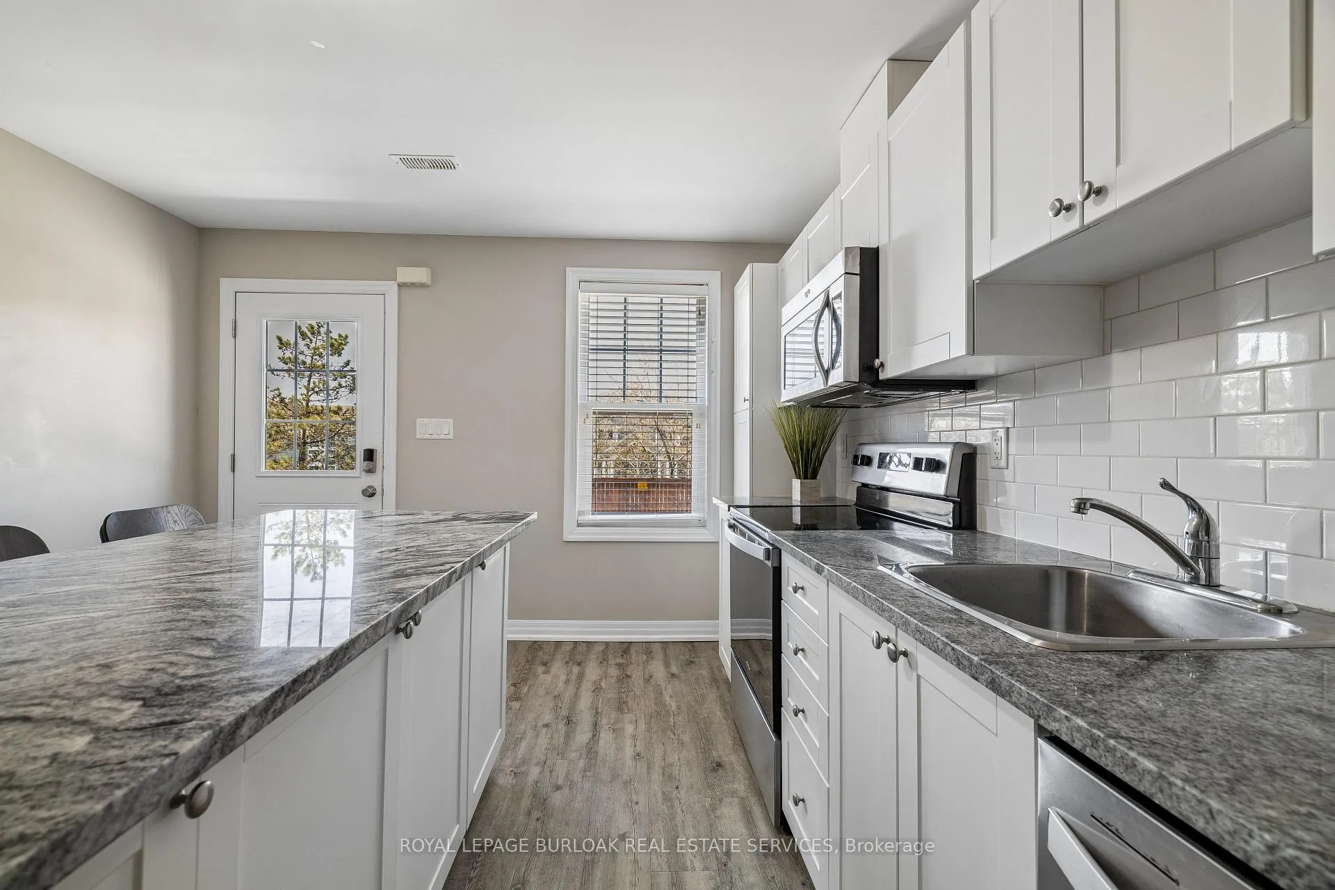 Photo 8 of Unit 7, 807 Gordon Street, Guelph, Kortright West — HOMEH