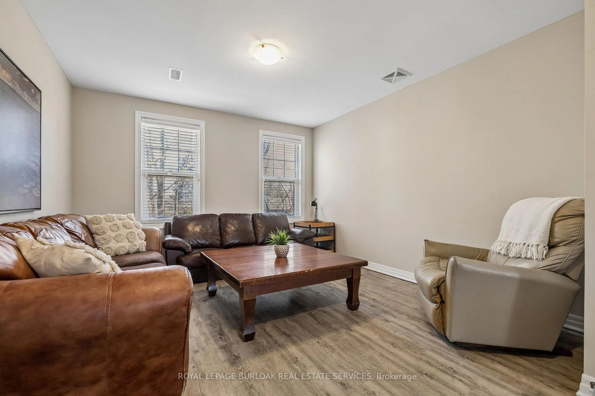Photo 13 of Unit 7, 807 Gordon Street, Guelph, Kortright West — HOMEH