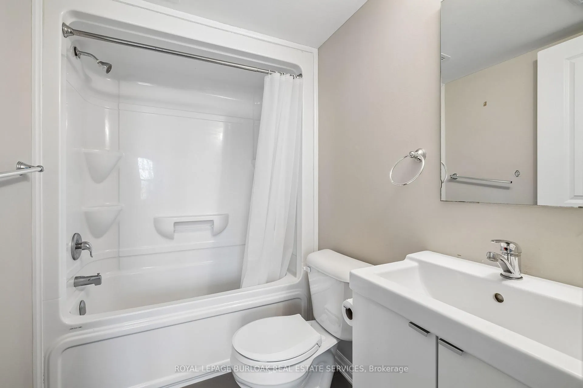 Photo 29 of Unit 7, 807 Gordon Street, Guelph, Kortright West — HOMEH