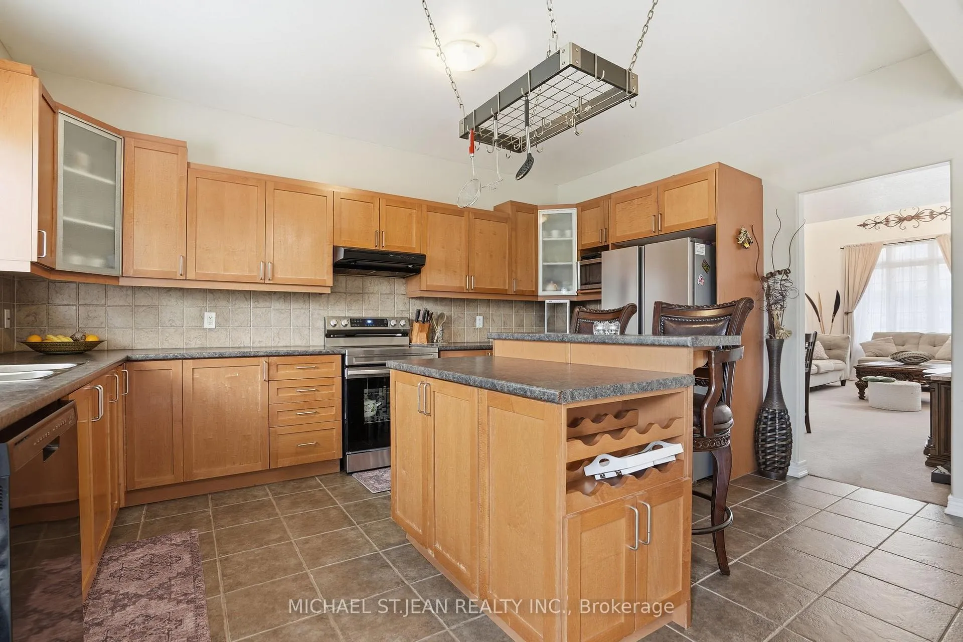 Photo 12 of 4301 Arejay Avenue, Lincoln, Lincoln Lake — HOMEH