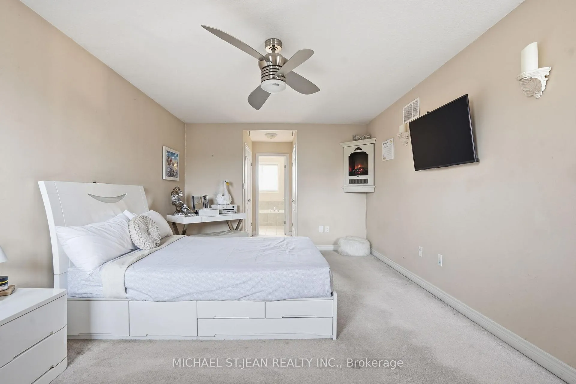 Photo 20 of 4301 Arejay Avenue, Lincoln, Lincoln Lake — HOMEH