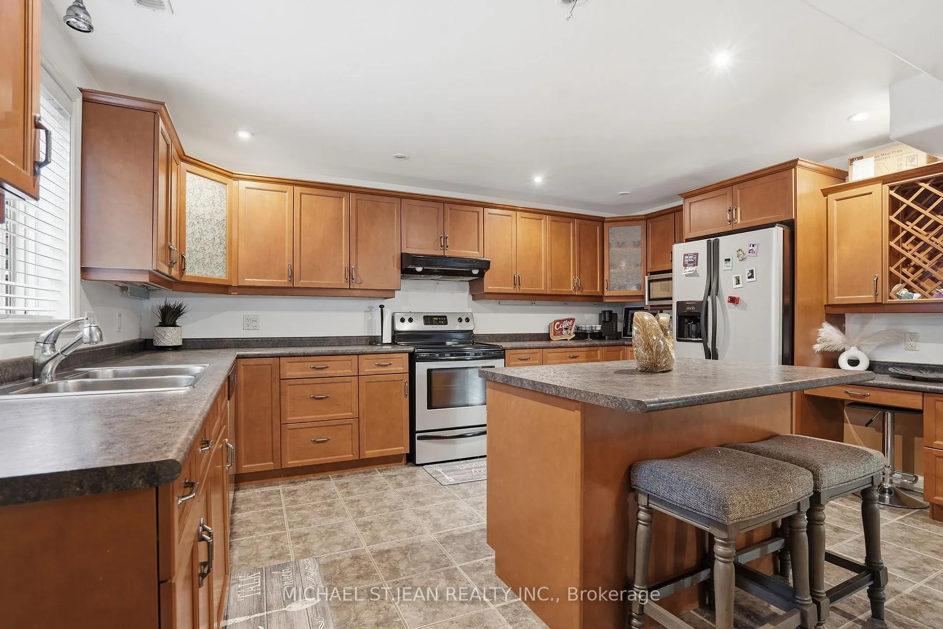 Photo 30 of 4301 Arejay Avenue, Lincoln, Lincoln Lake — HOMEH