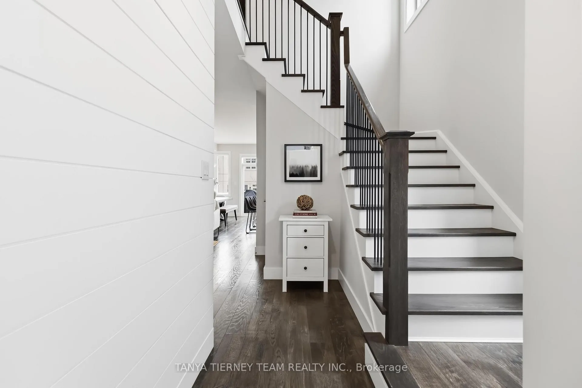 Photo 5 of 106 Sycamore Street, Blue Mountains — HOMEH