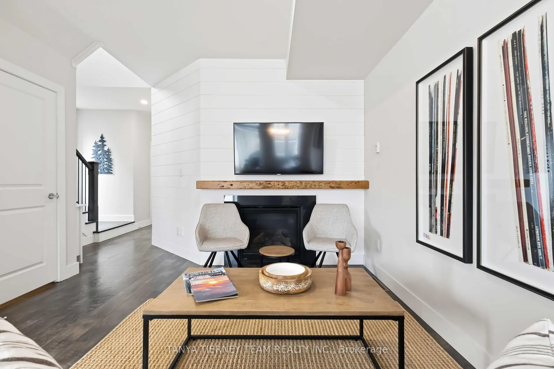 Photo 9 of 106 Sycamore Street, Blue Mountains — HOMEH