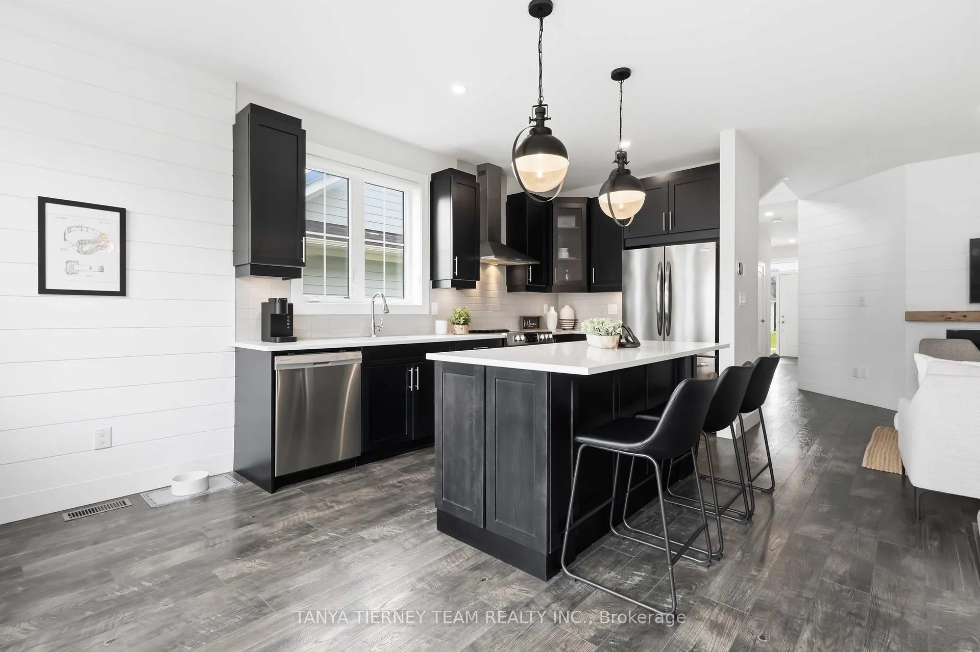 Photo 17 of 106 Sycamore Street, Blue Mountains — HOMEH