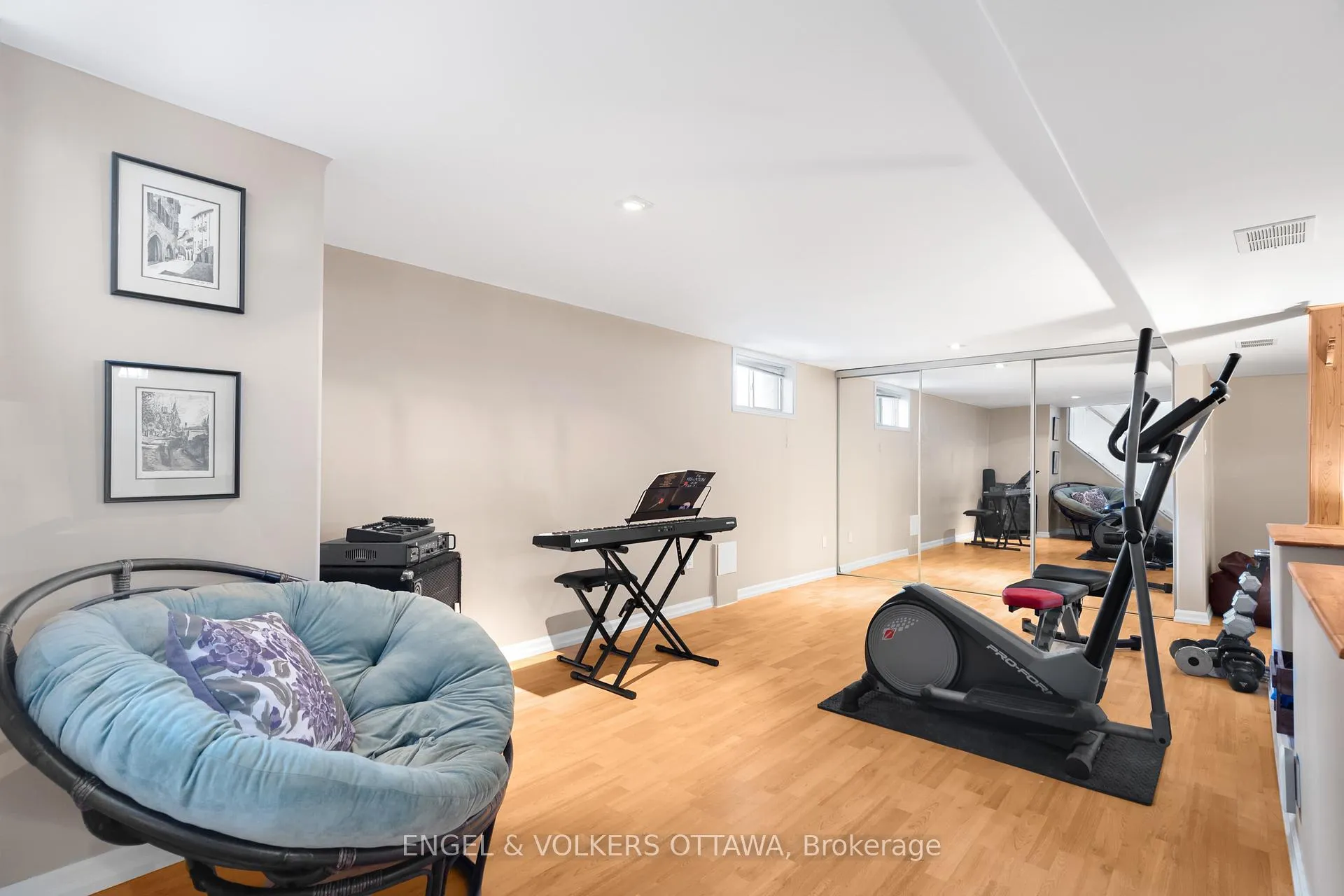 Photo 33 of 1004 Pleasant Park Road, Ottawa, Elmvale Acres/Urbandale — HOMEH