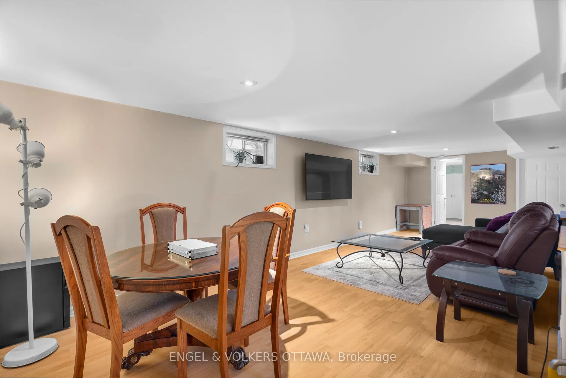 Photo 34 of 1004 Pleasant Park Road, Ottawa, Elmvale Acres/Urbandale — HOMEH