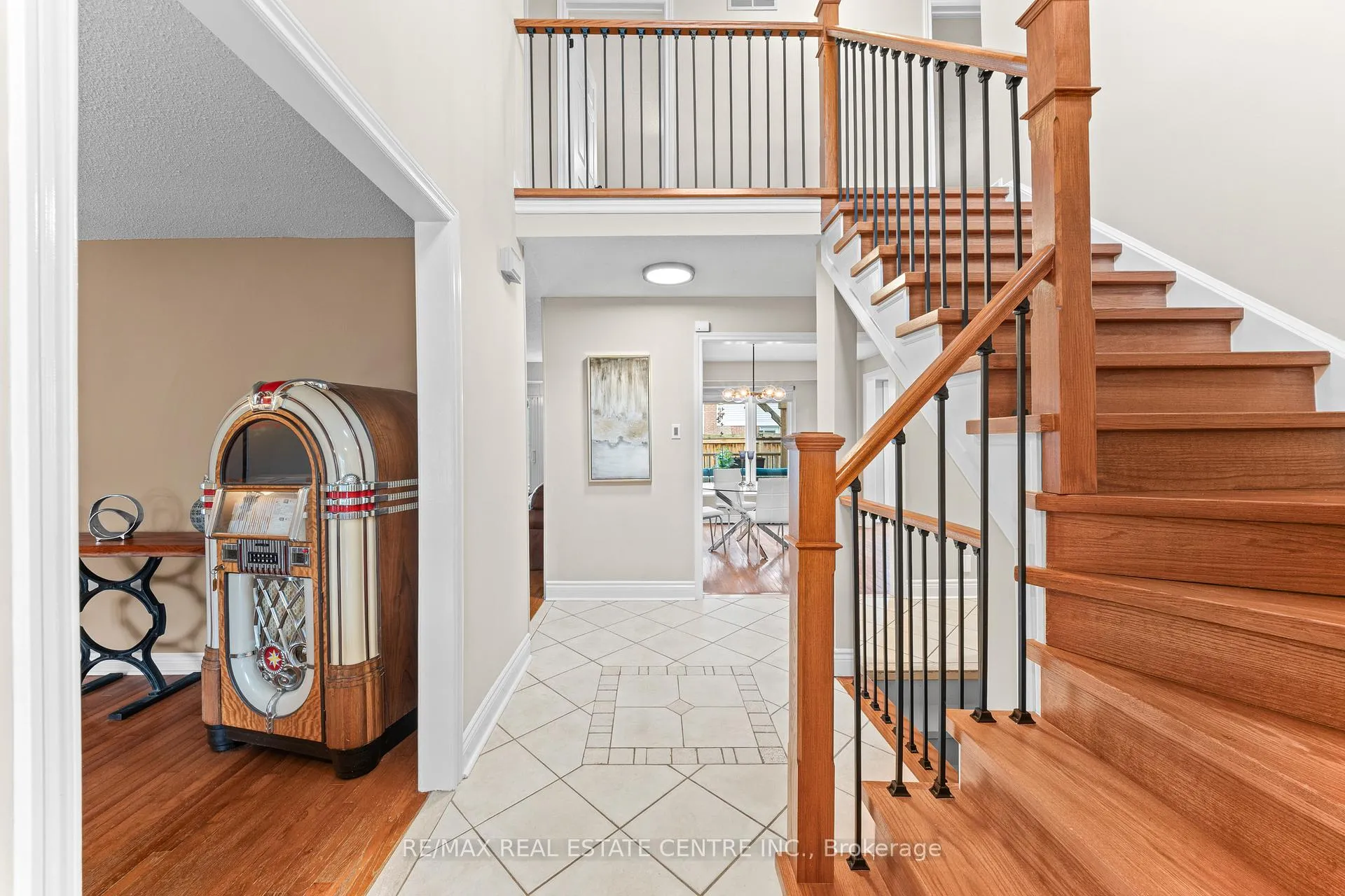 Photo 8 of 104 Mikado Crescent, Brampton, Central Park — HOMEH