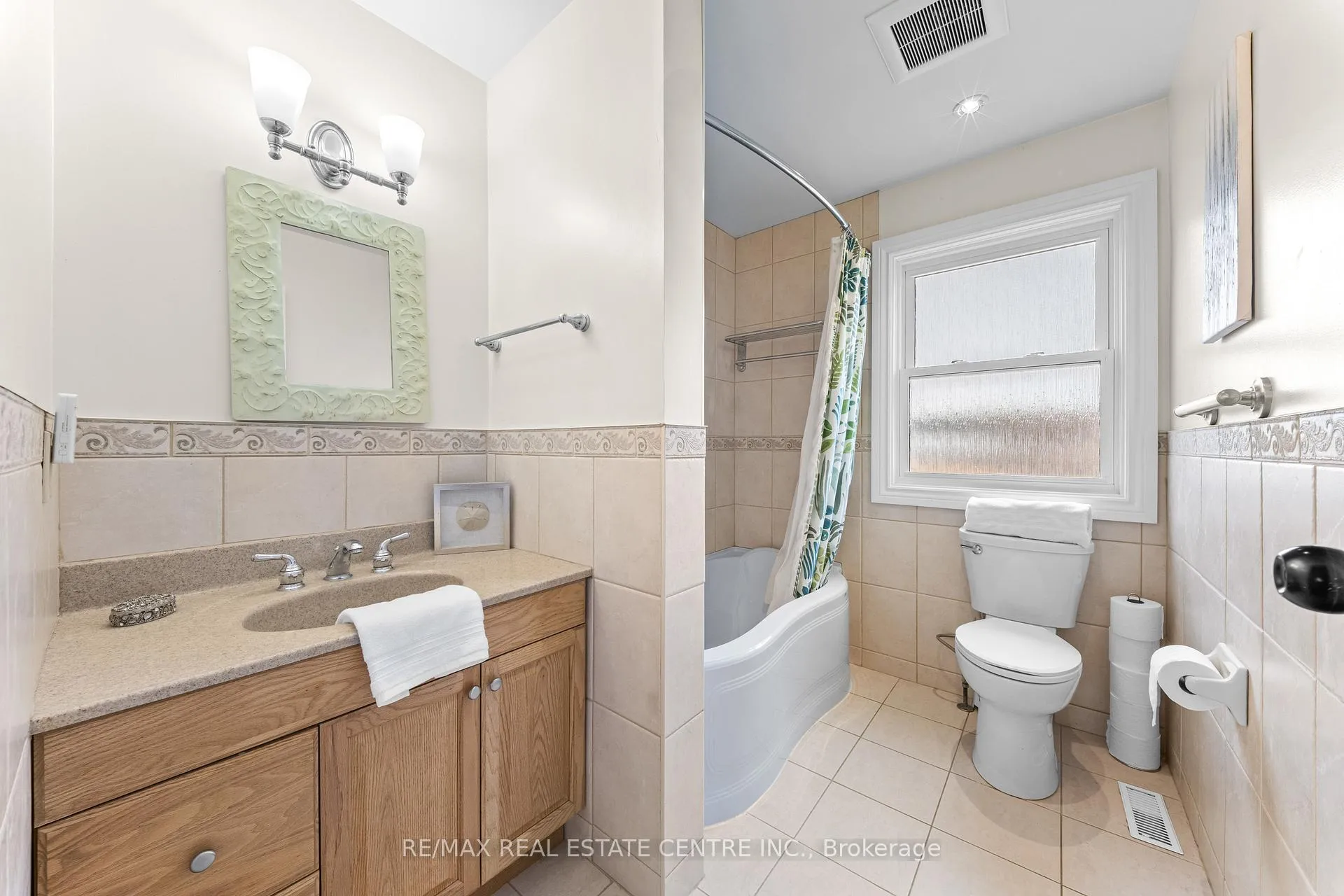 Photo 38 of 104 Mikado Crescent, Brampton, Central Park — HOMEH
