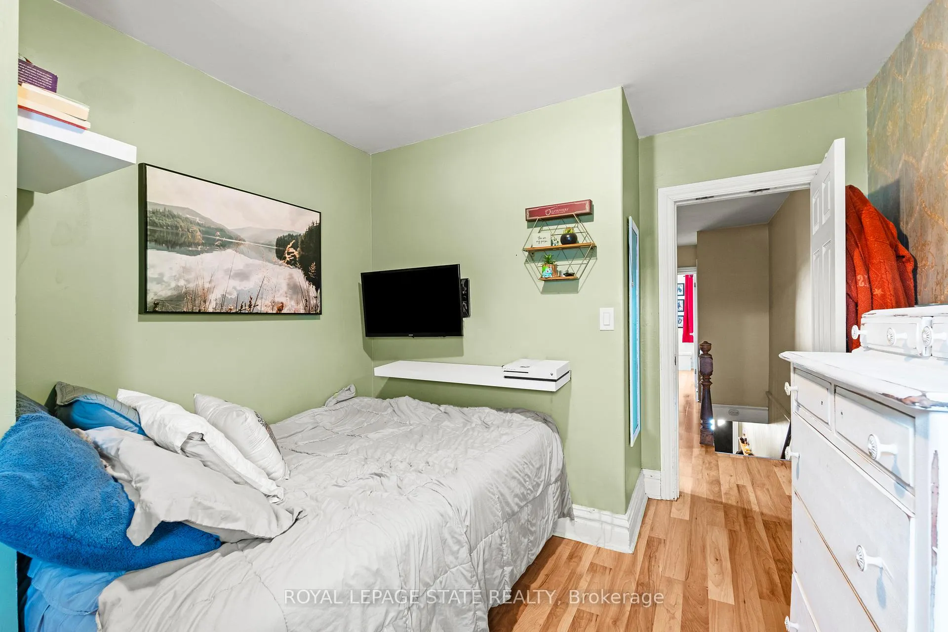 Photo 16 of 78 Clyde Street E, Hamilton, Landsdale — HOMEH