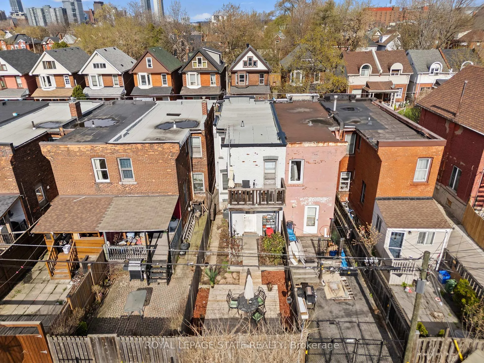Photo 30 of 78 Clyde Street E, Hamilton, Landsdale — HOMEH