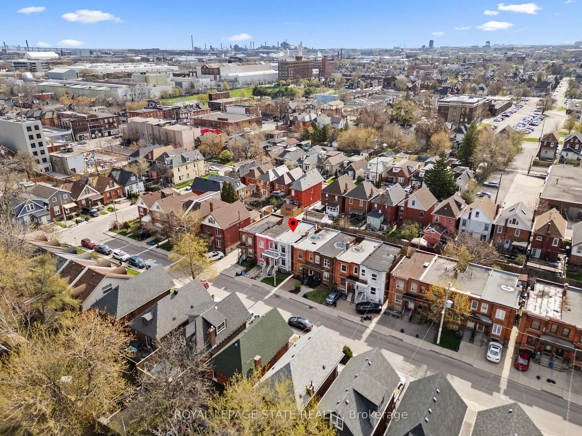 Photo 32 of 78 Clyde Street E, Hamilton, Landsdale — HOMEH
