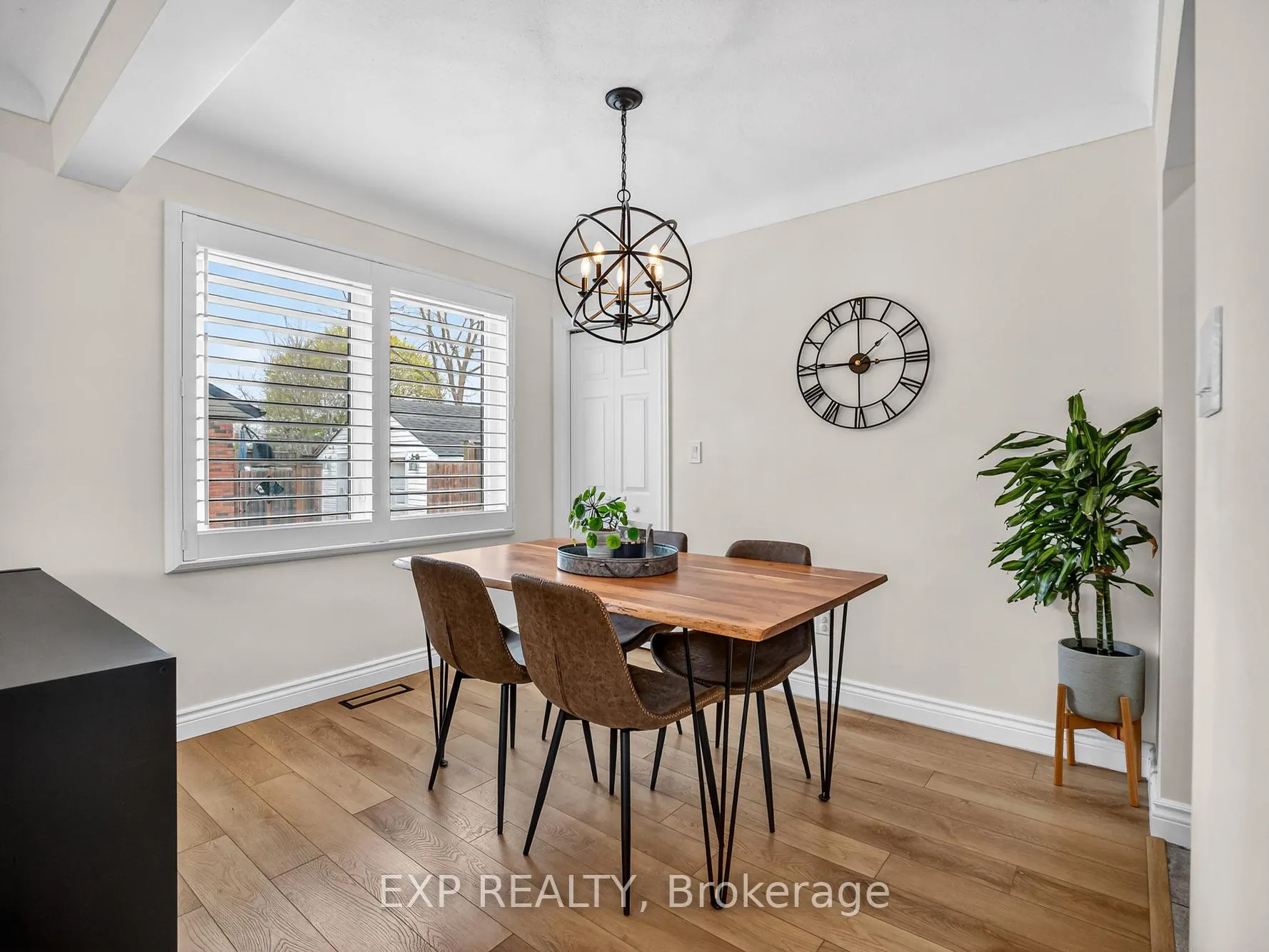 Photo 10 of 5010 David Avenue, Niagara Falls, Cherrywood — HOMEH