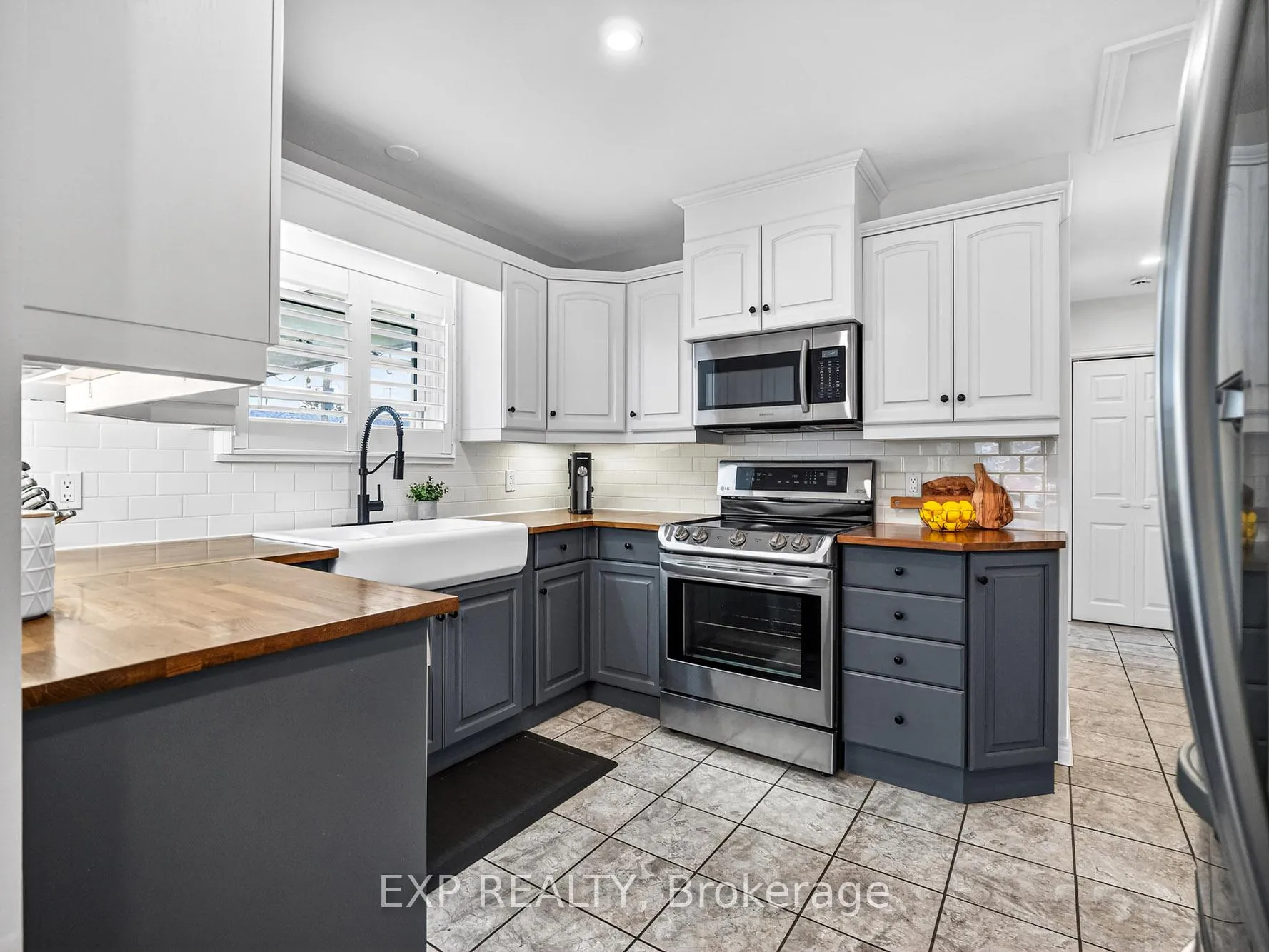 Photo 13 of 5010 David Avenue, Niagara Falls, Cherrywood — HOMEH