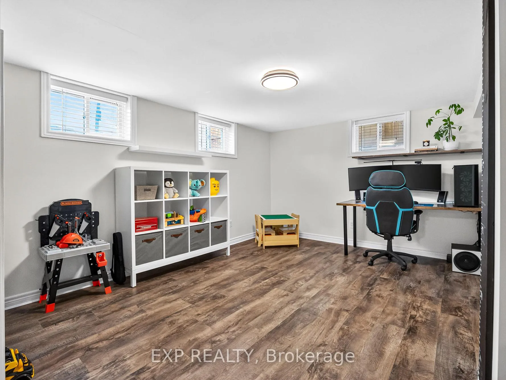 Photo 23 of 5010 David Avenue, Niagara Falls, Cherrywood — HOMEH