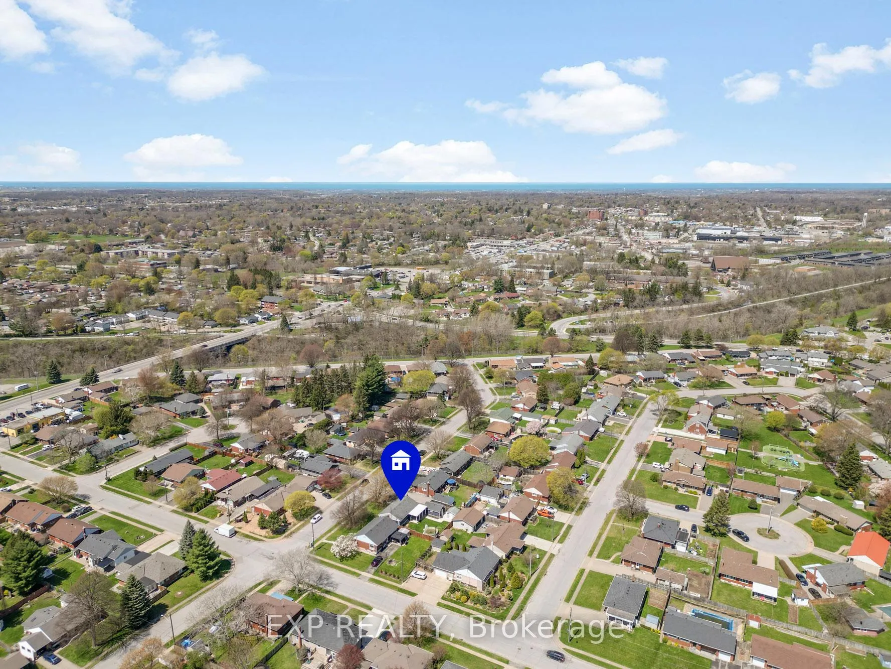 Photo 31 of 5010 David Avenue, Niagara Falls, Cherrywood — HOMEH