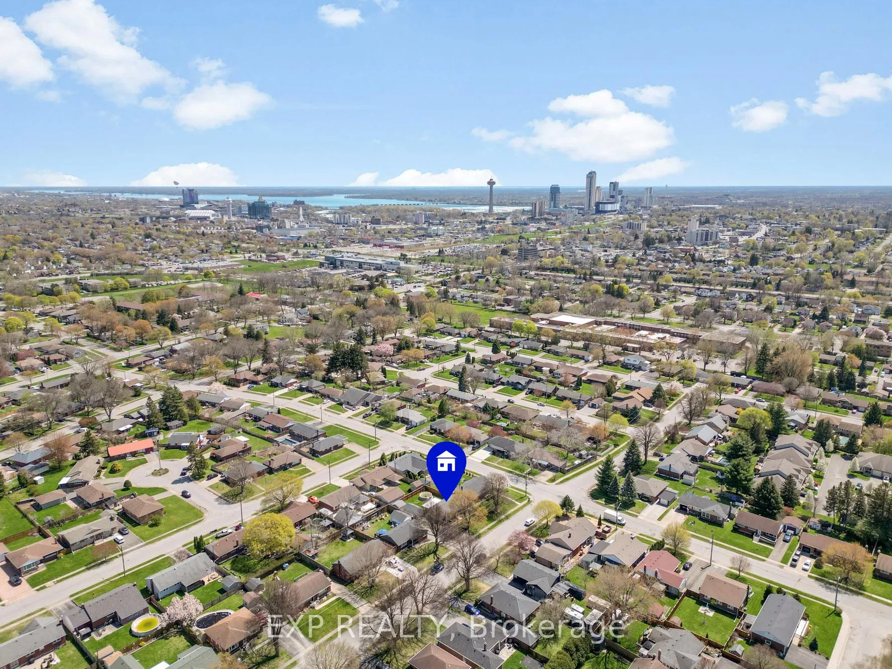 Photo 33 of 5010 David Avenue, Niagara Falls, Cherrywood — HOMEH