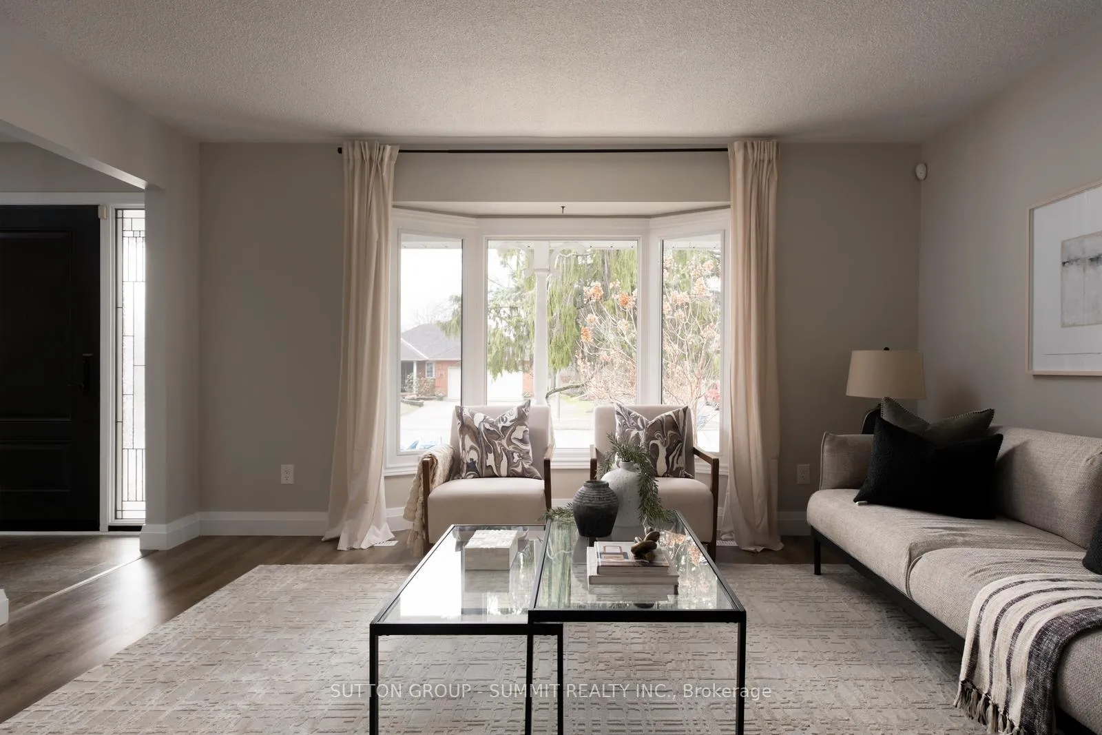 Photo 5 of 27 Millbridge Crescent, Pelham, Fonthill — HOMEH