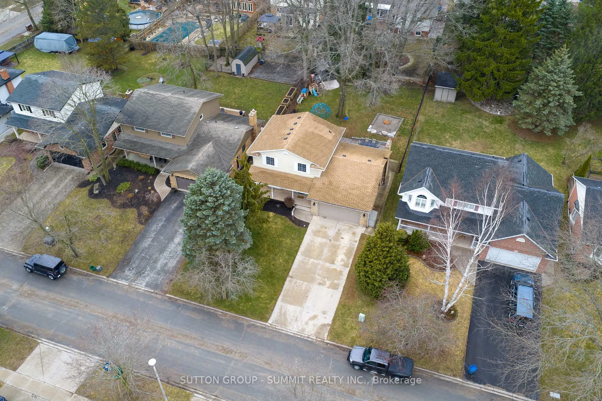 Photo 41 of 27 Millbridge Crescent, Pelham, Fonthill — HOMEH
