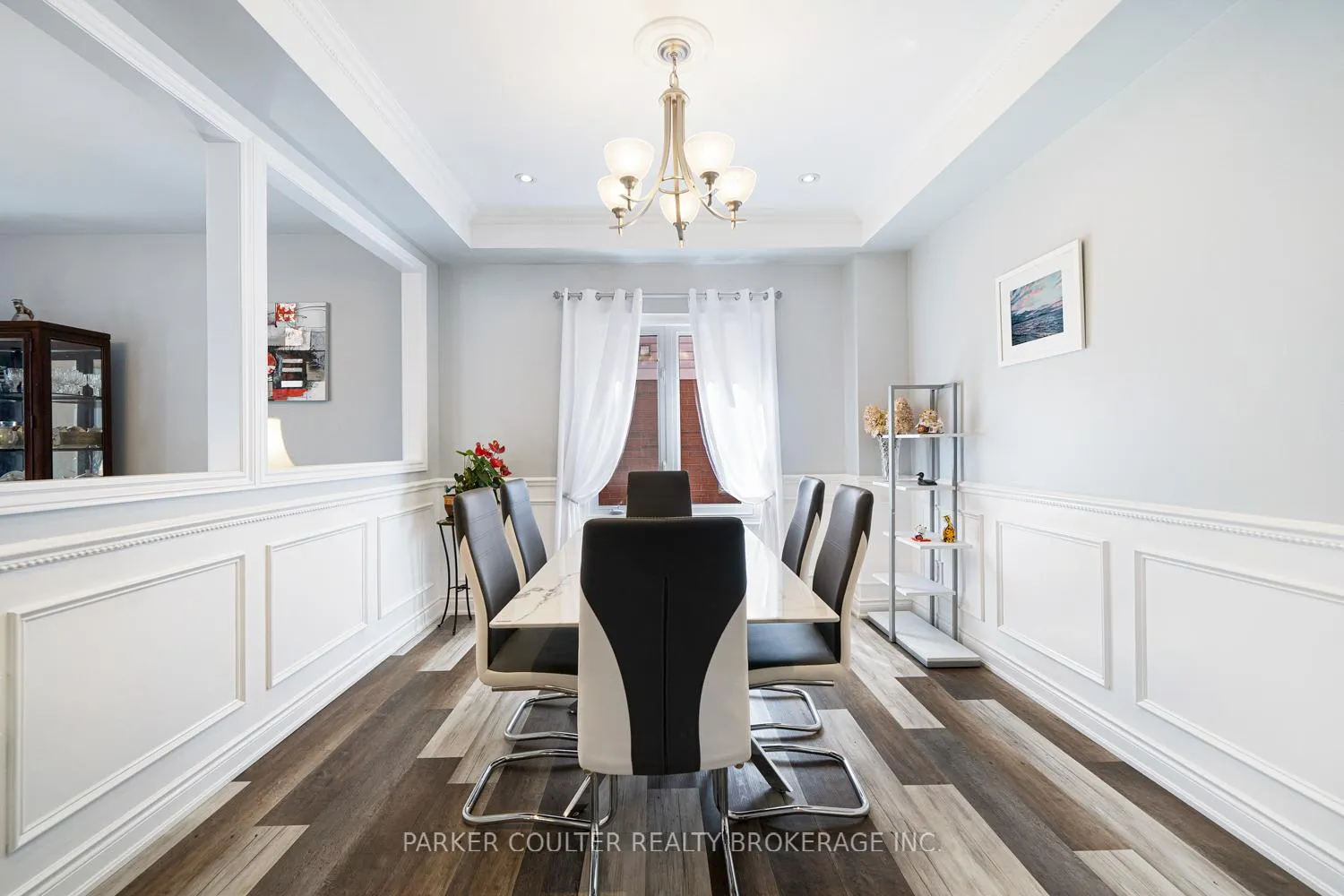 Photo 5 of 117 Winchester Terrace, Barrie, Rural Barrie Southeast — HOMEH