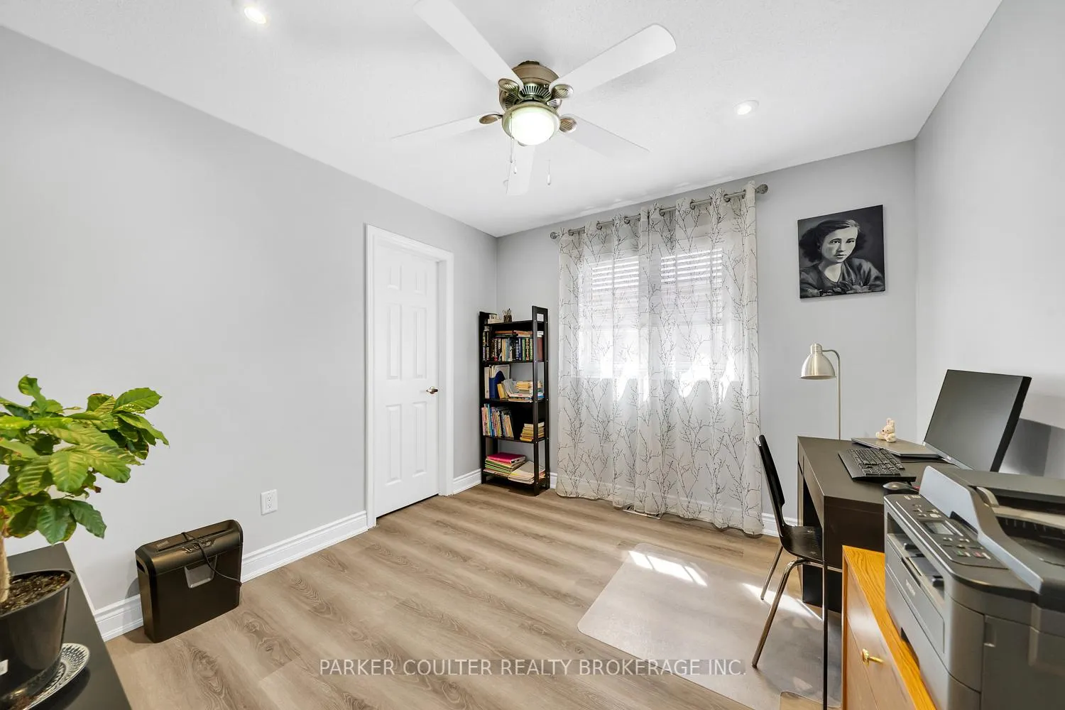 Photo 22 of 117 Winchester Terrace, Barrie, Rural Barrie Southeast — HOMEH