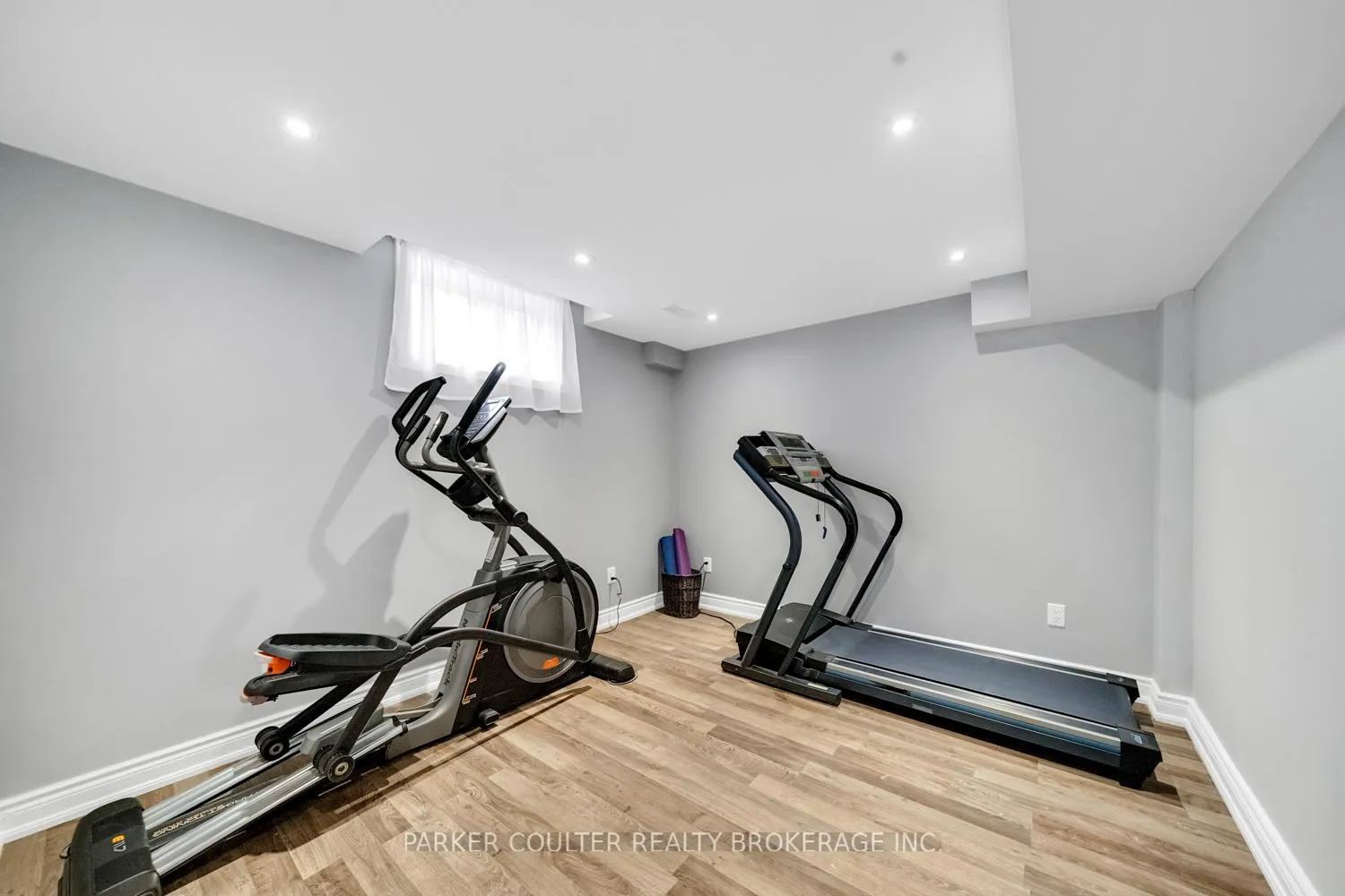 Photo 35 of 117 Winchester Terrace, Barrie, Rural Barrie Southeast — HOMEH