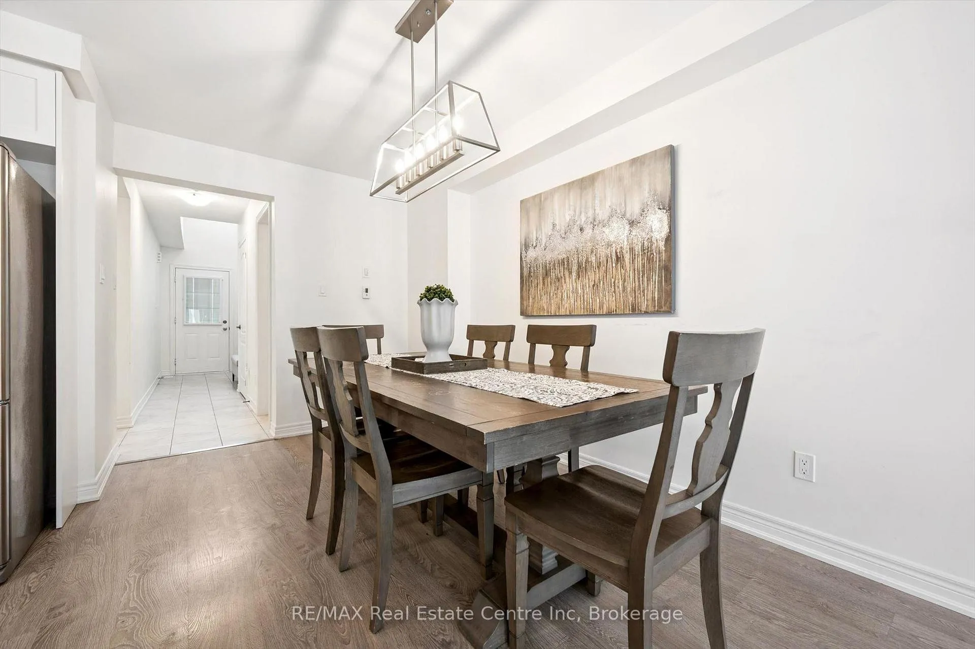 Photo 6 of 26 Skinner Drive, Guelph, Grange Road — HOMEH