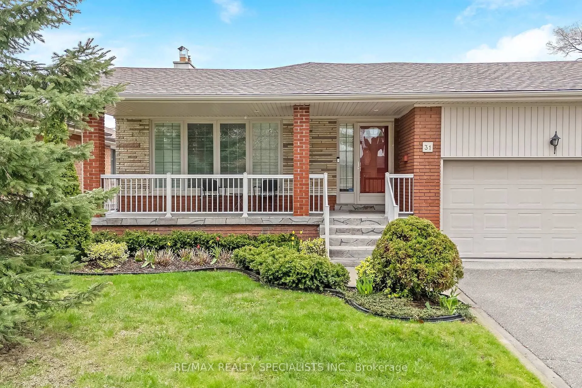 Photo 4 of 31 Woodpark Road, Etobicoke, Willowridge-Martingrove-Richview — HOMEH